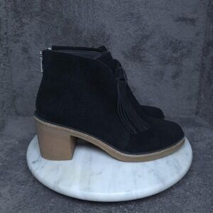UGG Boots Womens Size 7 Black Suede Ankle Block Heel Tassel Booties 1018642